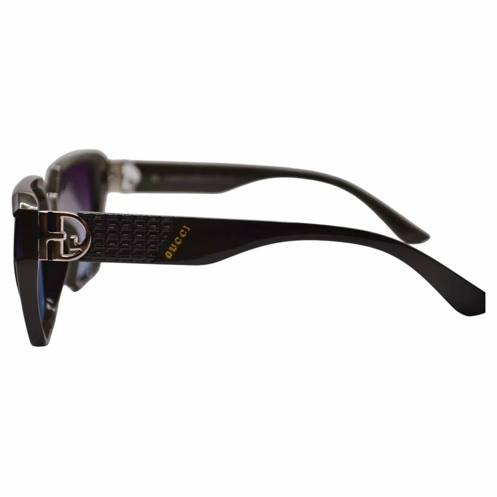 Gucci Women’s Polarized Sunglasses | Black Frames | Violet Pink Gradient Lens - Picture 5 of 12